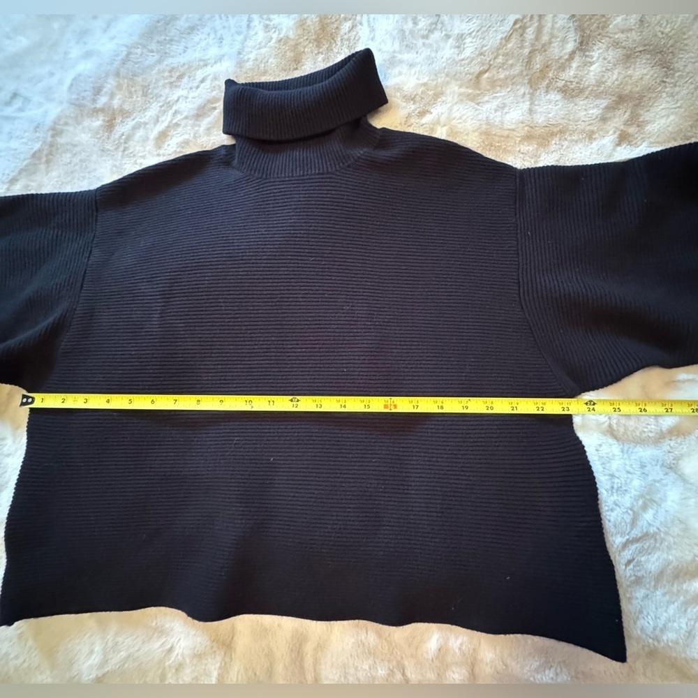 Good American Classic Black Turtleneck Sweater - Picture 7 of 11